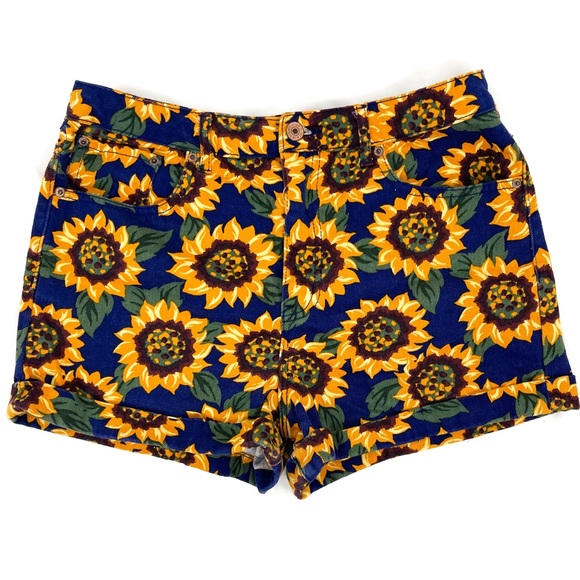 Forever 21 Pants - Forever 21 Sunflower Shorts